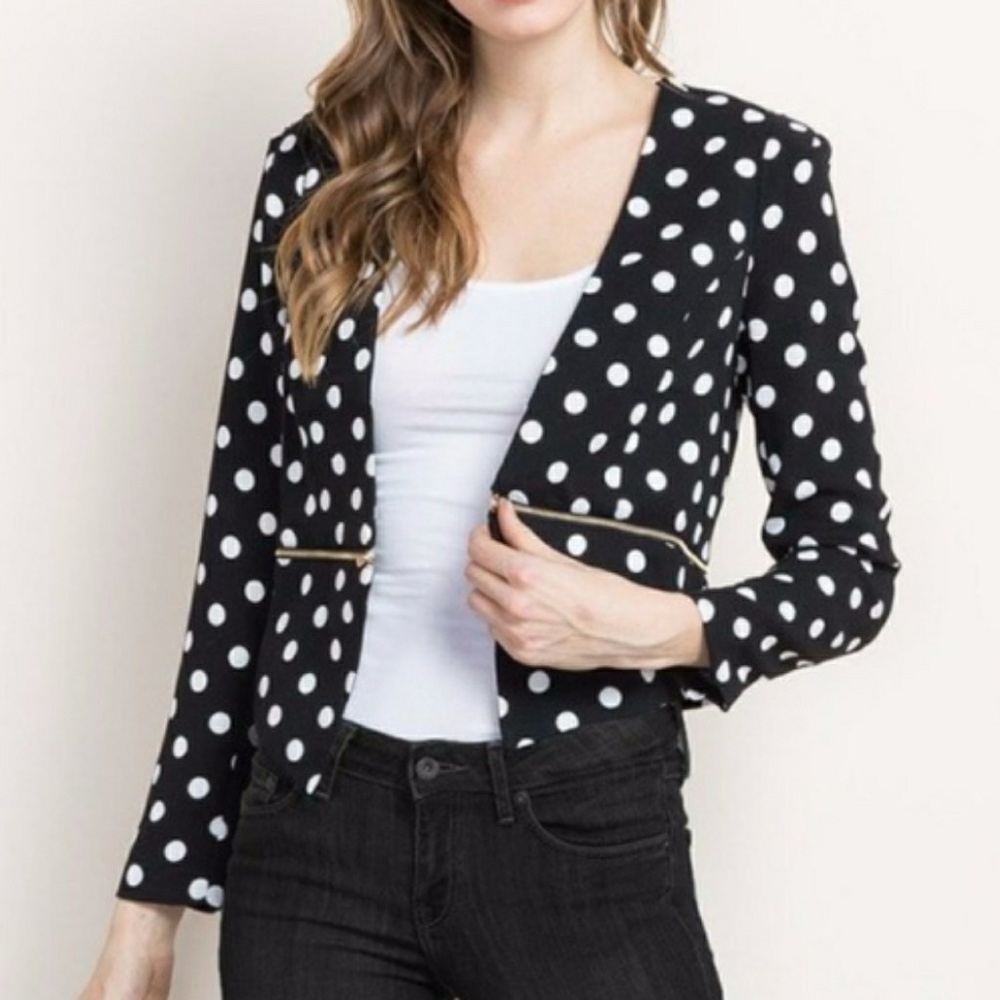 Boutique Polka Dot Convertible Cropped Blazer Bk